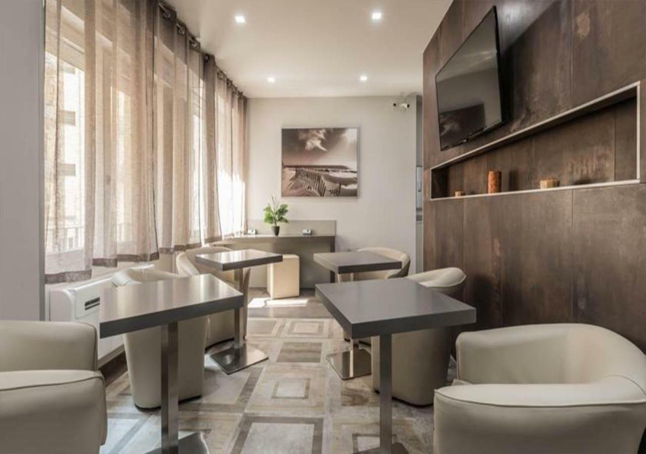 Astoria Deluxe Rooms Болонья Экстерьер фото